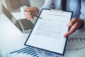 shutterstock_721713871-017042-edited.jpg employee grievance forms